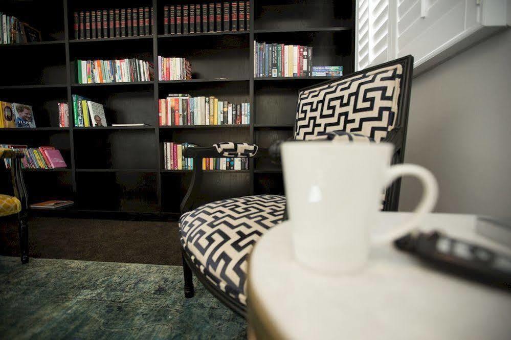 The Max Sandton Apartamento *